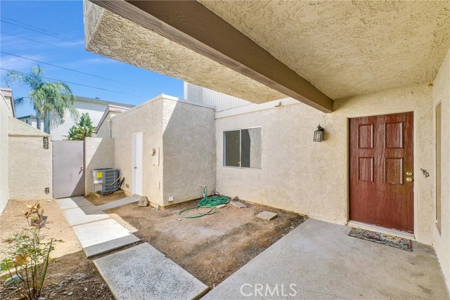 Image 3 for 865 Daffodil Dr, Riverside, CA 92507