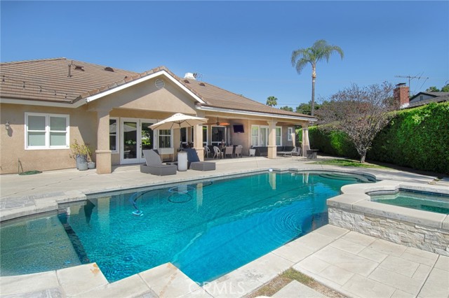 Detail Gallery Image 11 of 41 For 211 S Grand, West Covina,  CA 91791 - 4 Beds | 3/1 Baths