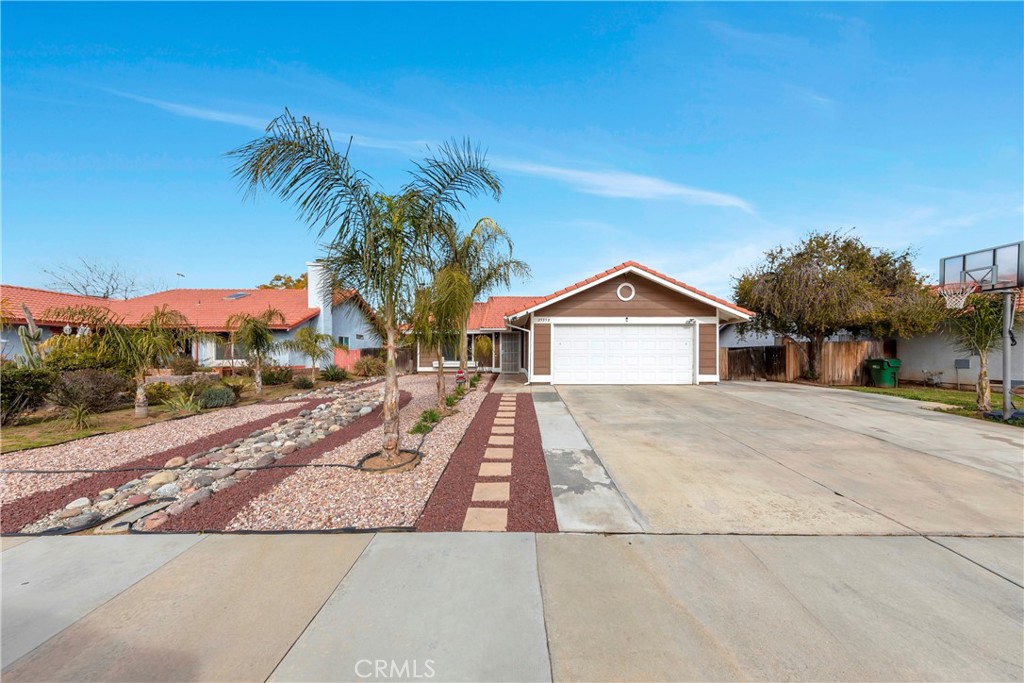 25358 Oakstone Court, Moreno Valley, CA 92553