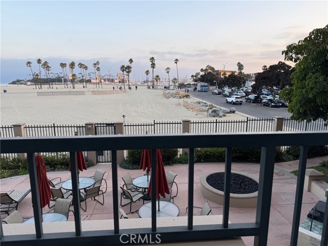 Detail Gallery Image 7 of 38 For 850 E Ocean Bld #B3,  Long Beach,  CA 90802 - 2 Beds | 2/1 Baths