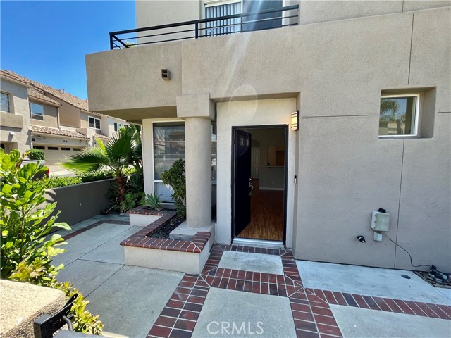 MLS# OC23134551