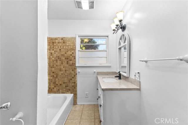 Detail Gallery Image 31 of 52 For 7647 Pickering, Whittier,  CA 90602 - 3 Beds | 3 Baths