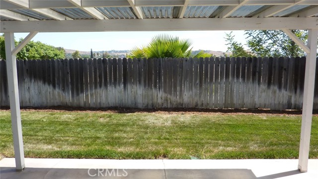 284 Celeste Drive, Riverside CA: https://media.crmls.org/medias/a04f82e7-2923-4980-9fb7-a1b4ead340c3.jpg