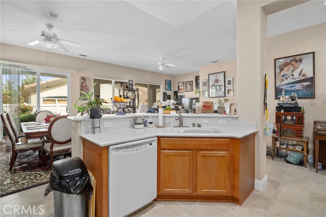 Detail Gallery Image 13 of 41 For 19478 Big Horn, Apple Valley,  CA 92308 - 2 Beds | 2 Baths