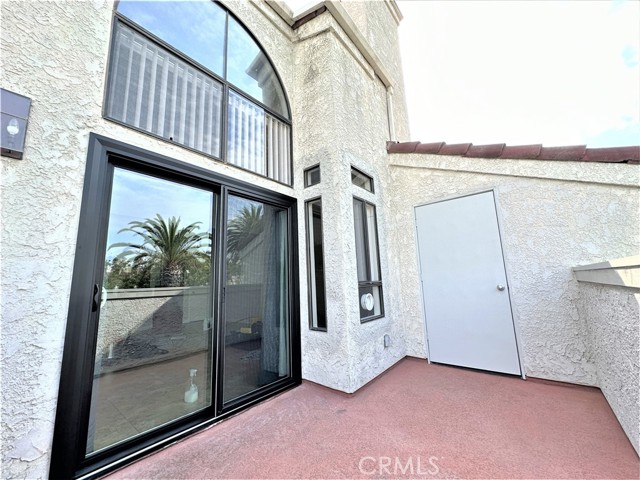 5032 Dorado Drive, Huntington Beach CA: https://media.crmls.org/medias/a0500a8b-5493-4648-b89f-77af4bbf9f50.jpg