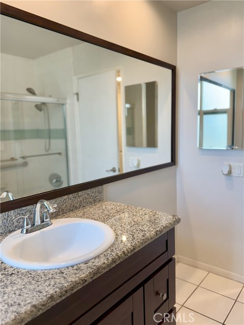 5216 Lindley Avenue, Encino CA: https://media.crmls.org/medias/a05011b8-6f59-4a1a-9d6d-6379c7719141.jpg