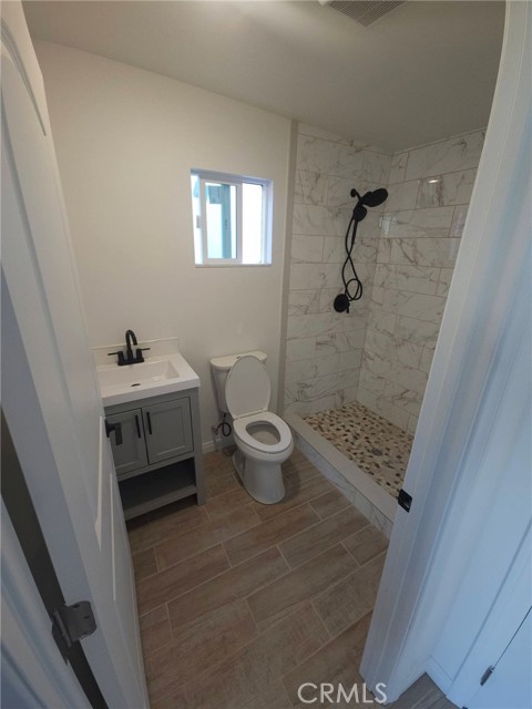 Detail Gallery Image 27 of 28 For 636 W 107th, Los Angeles,  CA 90044 - 3 Beds | 2 Baths