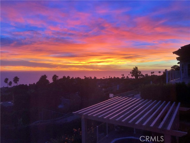 30525 Rhone Drive, Rancho Palos Verdes, California 90275, 4 Bedrooms Bedrooms, ,3 BathroomsBathrooms,Residential,Sold,Rhone,PV23013835