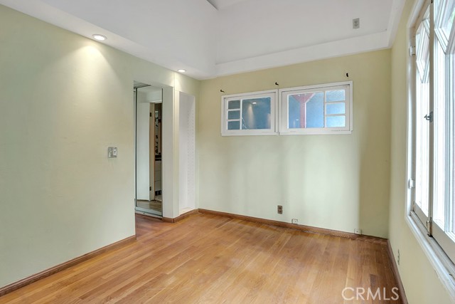 2052 N Alvarado N Street, Los Angeles CA: https://media.crmls.org/medias/a0520682-b7f2-4699-9b4a-a877b83acc2b.jpg