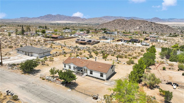 Detail Gallery Image 46 of 50 For 32252 Emerald Rd, Lucerne Valley,  CA 92356 - 4 Beds | 2 Baths