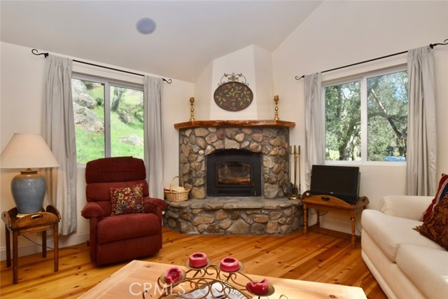 Detail Gallery Image 7 of 50 For 76450 Deer Pass Rd, Bradley,  CA 93426 - 2 Beds | 2 Baths