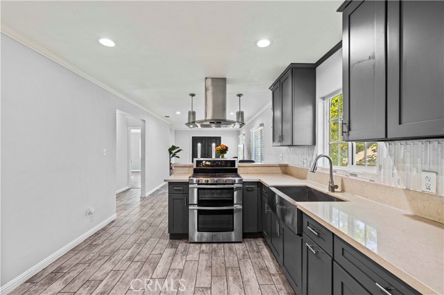 6225 Beard Street, Highland Park CA: https://media.crmls.org/medias/a0535d9a-851b-4428-8227-6903b948e178.jpg