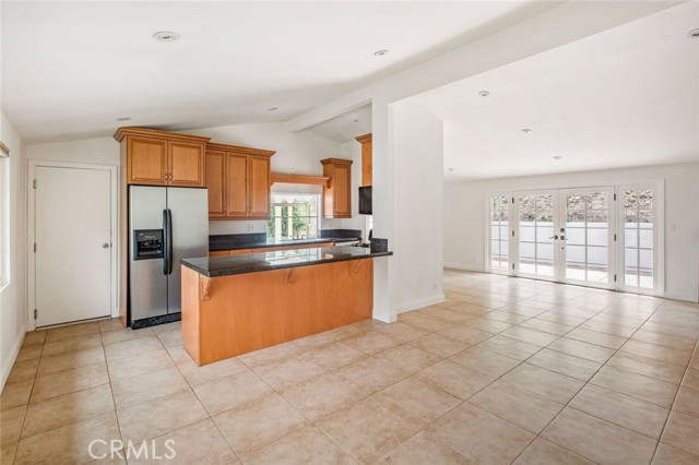 Detail Gallery Image 6 of 37 For 20546 Miranda Pl, Woodland Hills,  CA 91367 - 3 Beds | 2 Baths