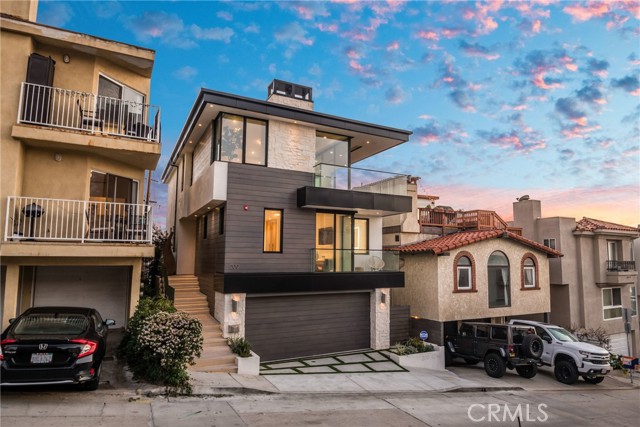 200 40th Street, Manhattan Beach, California 90266, 4 Bedrooms Bedrooms, ,4 BathroomsBathrooms,Residential,Sold,40th,SB22010624