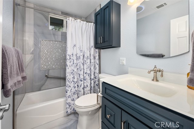 142 Hope Street, Ramona CA: https://media.crmls.org/medias/a054faa7-69ca-4564-9371-c98b5b30727c.jpg