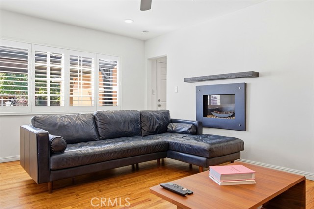 Detail Gallery Image 9 of 40 For 3458 Stevely, Long Beach,  CA 90808 - 2 Beds | 1 Baths