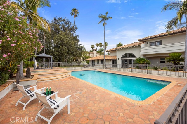 417 W Las Palmas Drive, Fullerton CA: https://media.crmls.org/medias/a055a78d-2159-4911-81af-40de7b429f27.jpg