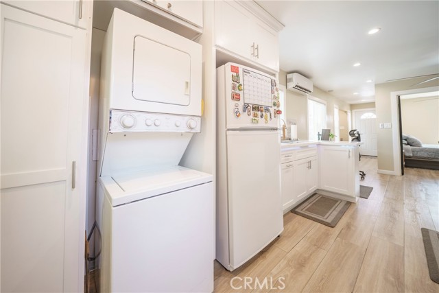 8217 Towne Avenue, Los Angeles CA: https://media.crmls.org/medias/a0565c29-fb63-463f-85d7-b186462b3e61.jpg