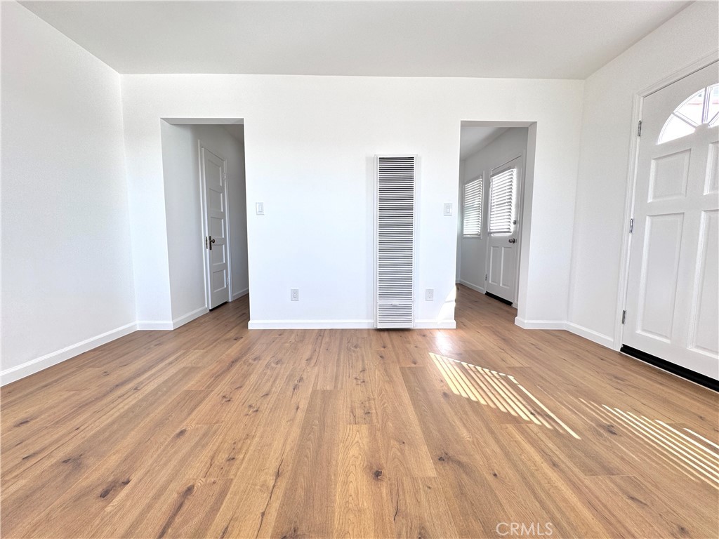 1912 Hermosa Avenue