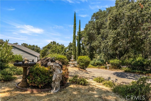 1940 Westlake Drive, Kelseyville CA: https://media.crmls.org/medias/a057811b-c8b3-4679-9e15-084404a68ff2.jpg
