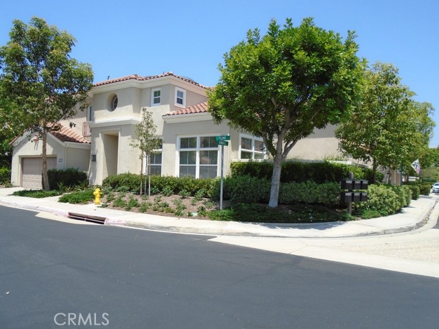 MLS# OC23008120