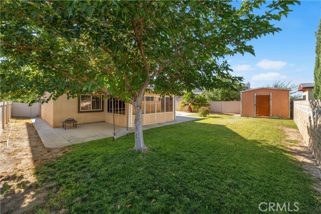 37032 Sabal Avenue, Palmdale CA: https://media.crmls.org/medias/a0586597-bc9a-4ddc-85aa-d31b39f7071f.jpg