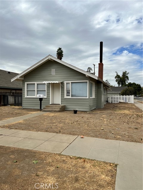 Detail Gallery Image 1 of 1 For 300 Riverside Ave, Chowchilla,  CA 93610 - 2 Beds | 1 Baths