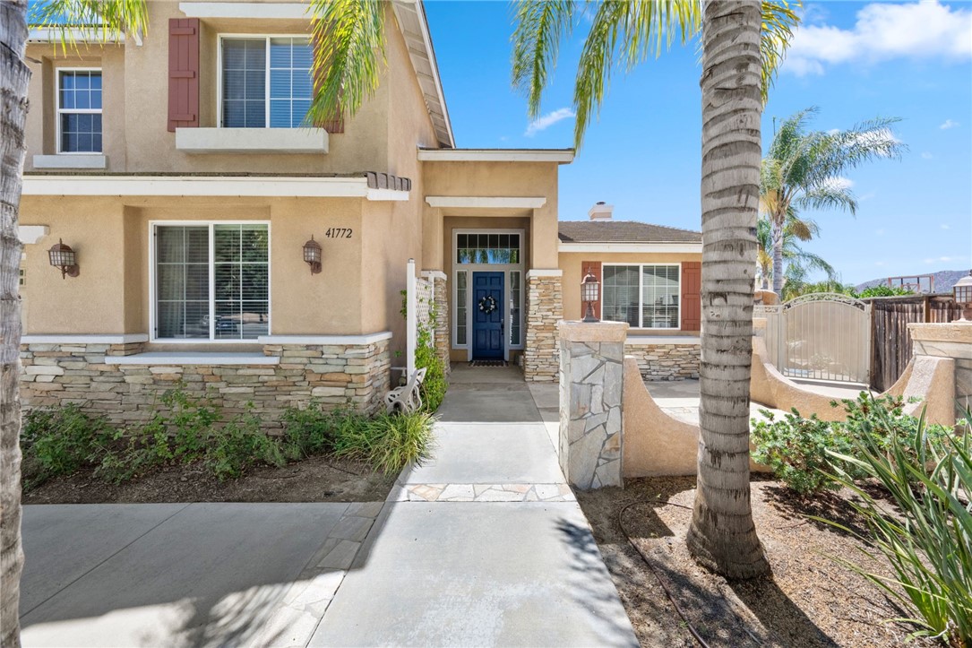 Detail Gallery Image 6 of 60 For 41772 Springbrook Ct, Murrieta,  CA 92562 - 6 Beds | 3/1 Baths