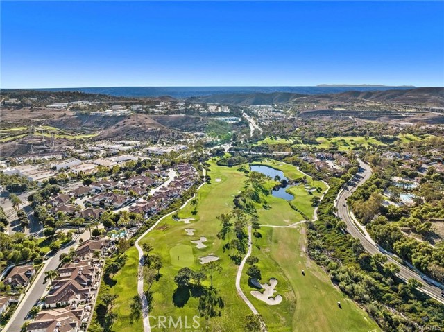 Detail Gallery Image 19 of 22 For 425 Camino Flora Vista, San Clemente,  CA 92673 - 4 Beds | 3 Baths