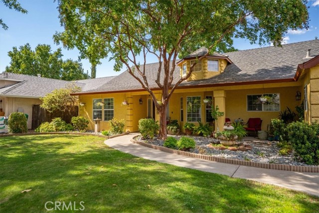 2386 Farmington Avenue, Chico CA: https://media.crmls.org/medias/a059ad80-4f4b-4cff-b772-89c82c47380a.jpg