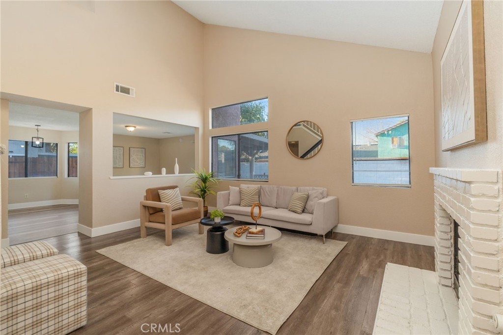 MLS #CV25226206 image #8