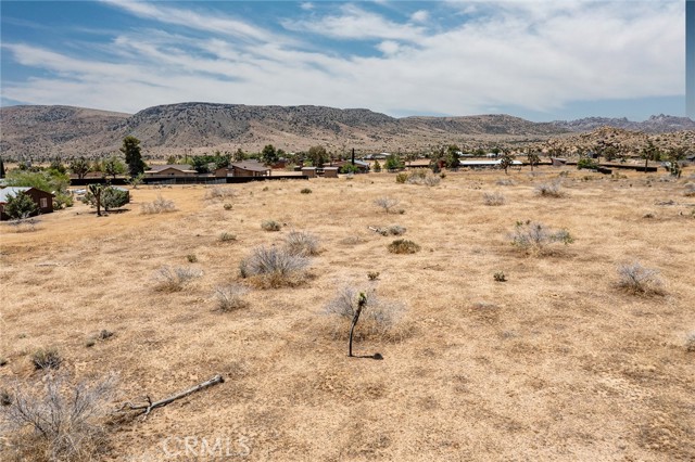 Detail Gallery Image 9 of 16 For 3200 Bush Ave, Pioneertown,  CA 92268 - – Beds | – Baths