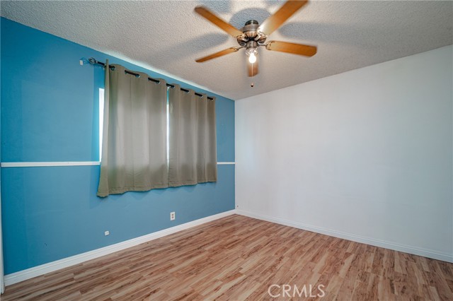 Detail Gallery Image 7 of 49 For 5938 Centralia St, Lakewood,  CA 90713 - 3 Beds | 2 Baths