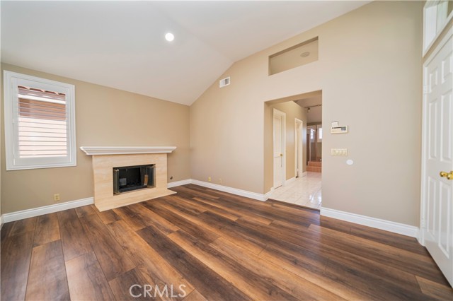 9531 Montanza Way, Buena Park CA: https://media.crmls.org/medias/a05e067d-a67a-4450-9aa0-947f6ce0adf1.jpg