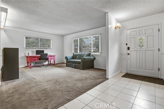 7007 Pomelo Drive, West Hills CA: https://media.crmls.org/medias/a05e3745-299a-4cea-baf0-7df7f1a0e1fa.jpg