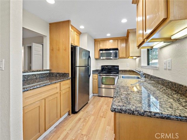 Detail Gallery Image 14 of 27 For 2827 Monument Bld #57,  Concord,  CA 94520 - 1 Beds | 1 Baths