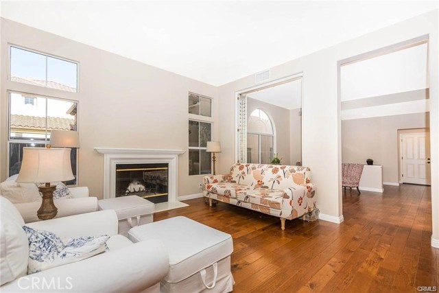 10775 Mueller Ct, Tustin CA: https://media.crmls.org/medias/a05eb429-ac4f-4137-9c71-9e6a669498ea.jpg