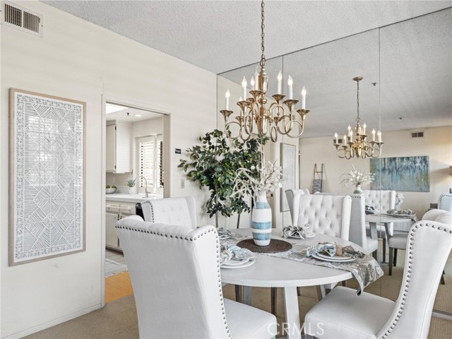 Image 21 of 41 For 2563 Plaza Del Amo  312