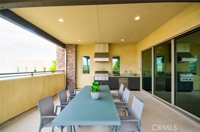 320 Magnet, Irvine CA: https://media.crmls.org/medias/a05f416a-2e1f-4207-925a-7e0c29ff493a.jpg