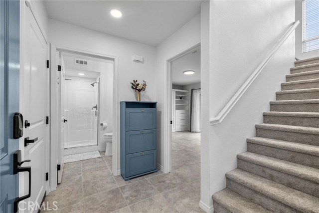 12039 Stanley Park Court, Hawthorne CA: https://media.crmls.org/medias/a05f619e-c026-4a65-a654-8ff69a3ea023.jpg