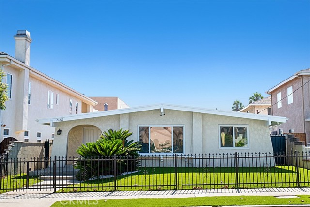 24222 Ward Street, Torrance, California 90505, 3 Bedrooms Bedrooms, ,2 BathroomsBathrooms,Residential Lease,Sold,Ward,PW23142439