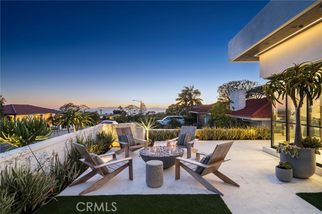 Detail Gallery Image 11 of 68 For 130 Monarch Bay Drive, Dana Point,  CA 92629 - 6 Beds | 6/1 Baths