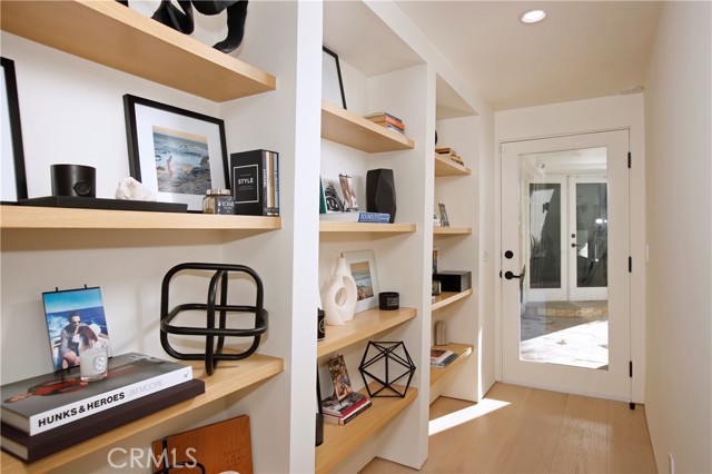 3863 Sherwood Place, Sherman Oaks CA: https://media.crmls.org/medias/a05ffb05-ff3b-4398-b5ad-14a90a822c37.jpg