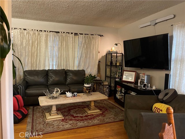 Detail Gallery Image 6 of 15 For 13163 E Branford St, Arleta,  CA 91331 - 2 Beds | 1 Baths