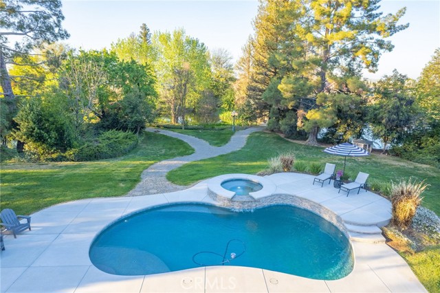 Detail Gallery Image 4 of 75 For 2649 Heritage Ave, Clovis,  CA 93619 - 5 Beds | 4 Baths