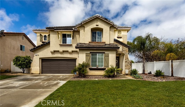 Detail Gallery Image 2 of 30 For 12316 Westpark Cir, Yucaipa,  CA 92399 - 4 Beds | 3/1 Baths