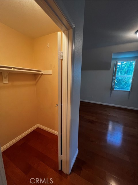 7090 Cottage Grove Drive, Eastvale CA: https://media.crmls.org/medias/a0636c78-18a7-4860-9cfb-e8d7f15c7b11.jpg