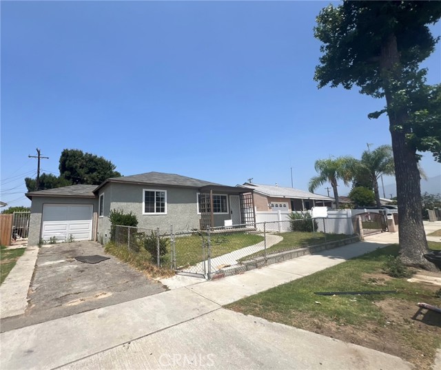 4645 La Rica Avenue, Baldwin Park CA: https://media.crmls.org/medias/a0648004-02eb-49e4-a12d-b8b59c02c5da.jpg