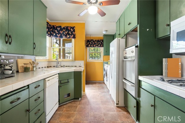 Detail Gallery Image 10 of 27 For 5358 Inglewood Bld, Culver City,  CA 90230 - 2 Beds | 1 Baths