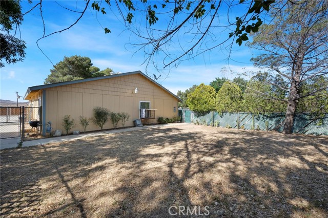 41125 179th E Street, Lancaster CA: https://media.crmls.org/medias/a0653002-5bd0-4e23-b194-887322da7573.jpg
